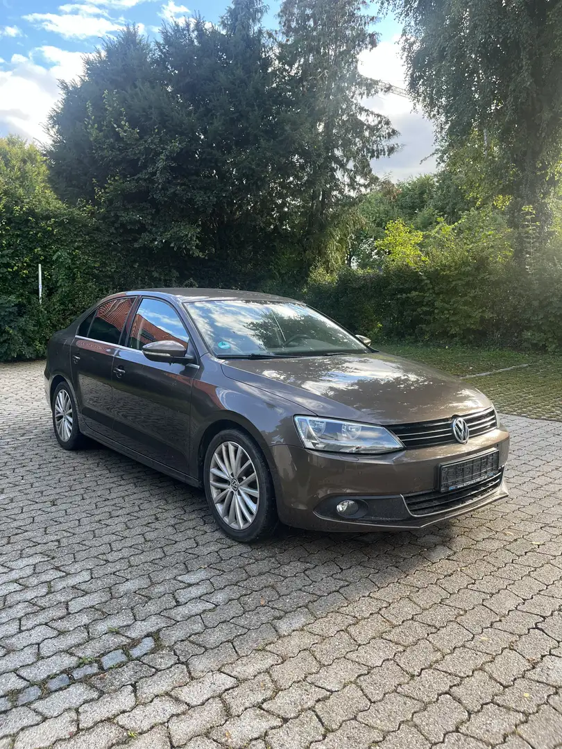Volkswagen Jetta 1.4 TSI Highline - 1