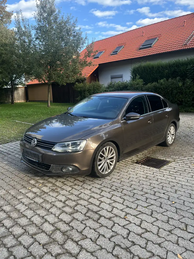 Volkswagen Jetta 1.4 TSI Highline - 2