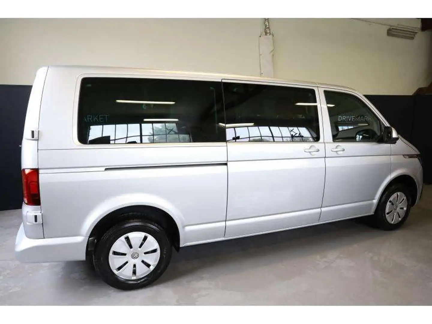 Volkswagen T6.1 Caravelle Comfortline LR LONG NAVI LED Argent - 1