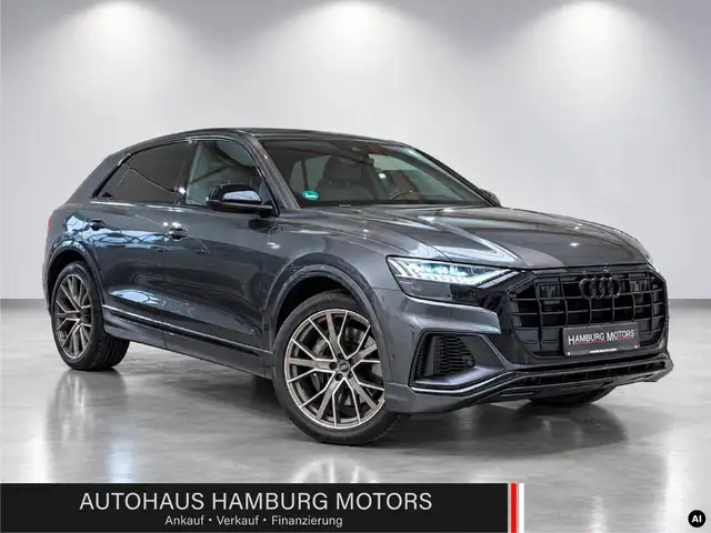 Audi Q8 55 TFSIe quattro tiptronic S line competition