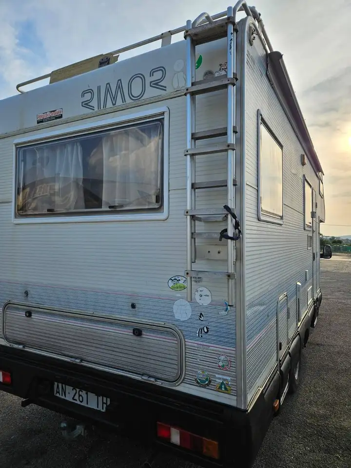Caravans-Wohnm Ford Super brig 677, foto 1