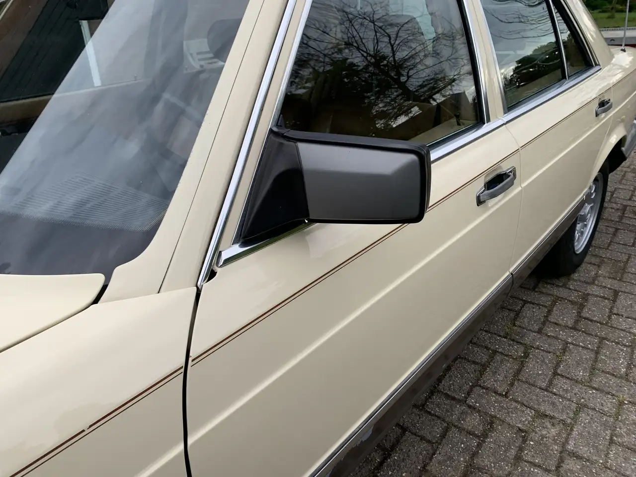 Mercedes-Benz S 300 W126, foto 4