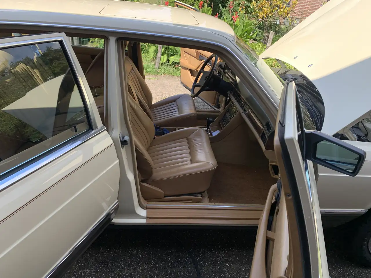 Mercedes-Benz S 300 W126, foto 2