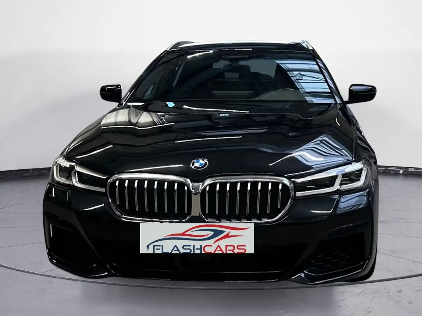 BMW 520 d xDrive M Sport Schwarz - 2