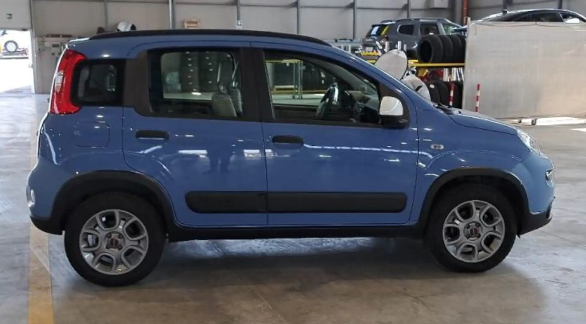 Fiat Panda 0.9 t.air turbo 4x4 85cv E6 Azul - 2