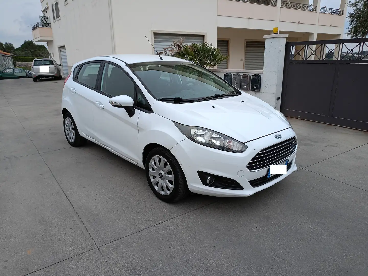 Ford Fiesta Fiesta VI 2013 5p 1.4 Business Gpl 92cv Bianco - 1