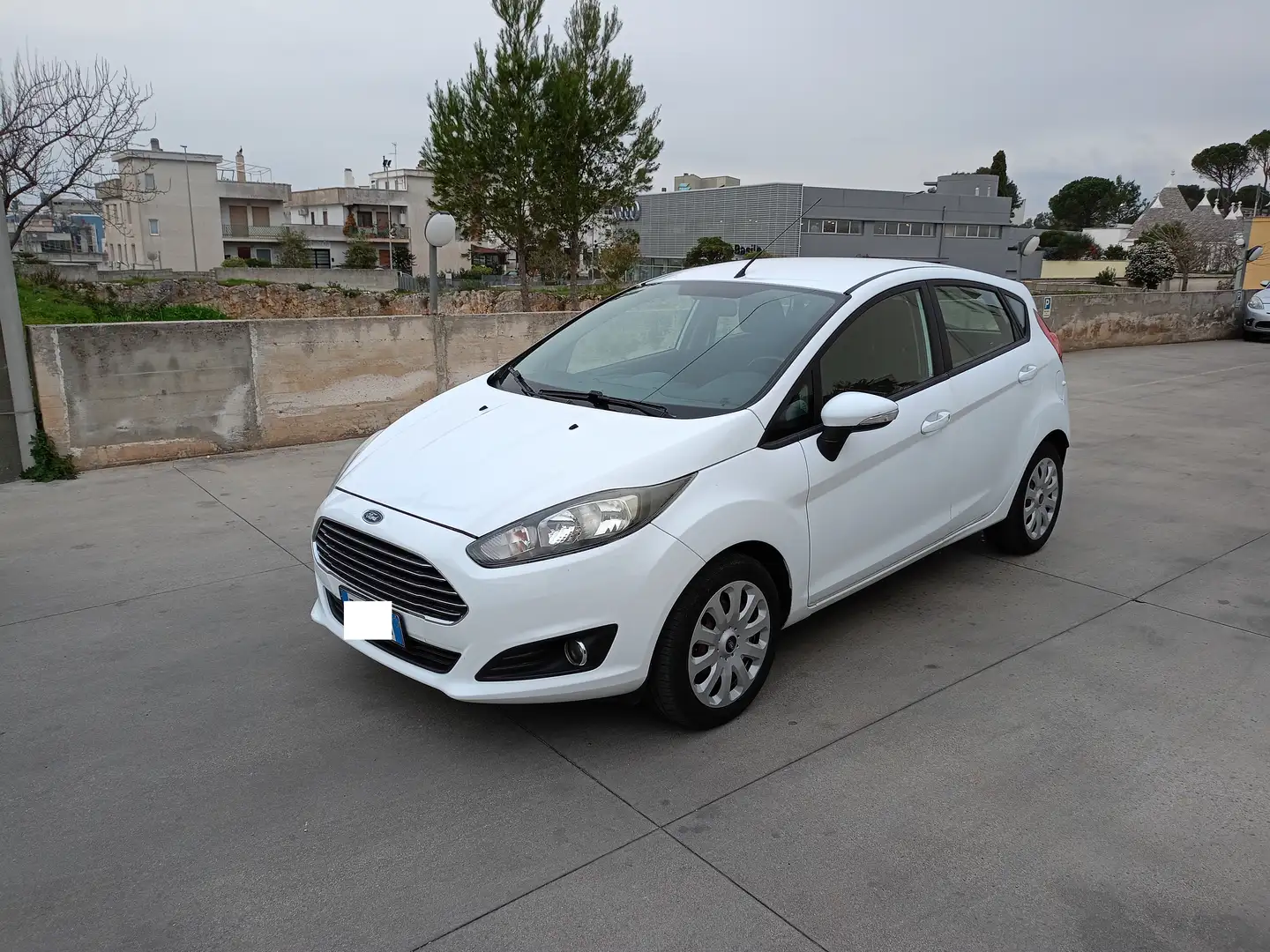 Ford Fiesta Fiesta VI 2013 5p 1.4 Business Gpl 92cv Bianco - 2