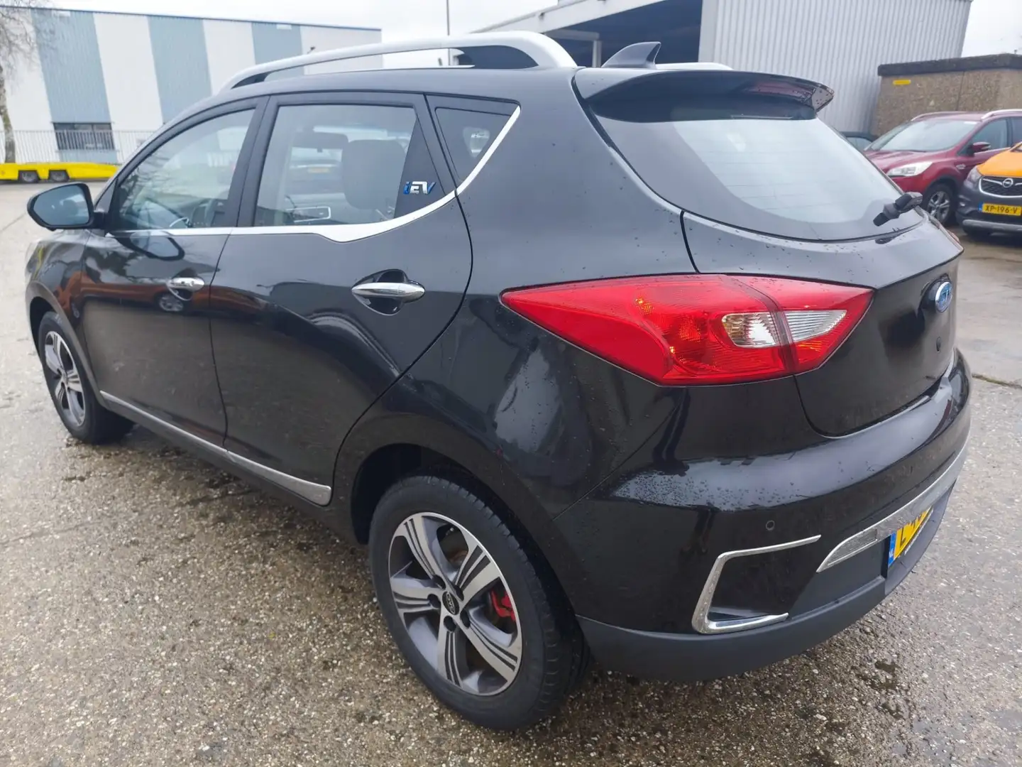 JAC Sonstige Iev7S 39 kWh 360 camera. keyless Schwarz - 2