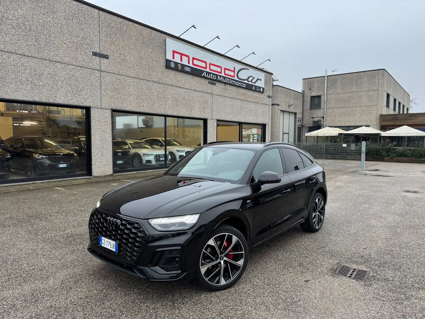 Audi Q5 Sportback Spb 40 tdi 12V S line quattro s-tronic Schwarz - 1