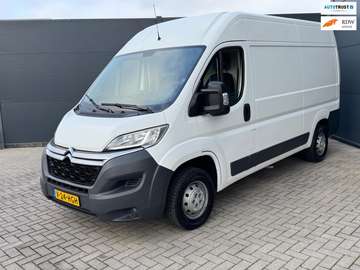 30 2.0 BlueHDi L2H2 / Camera / Navi