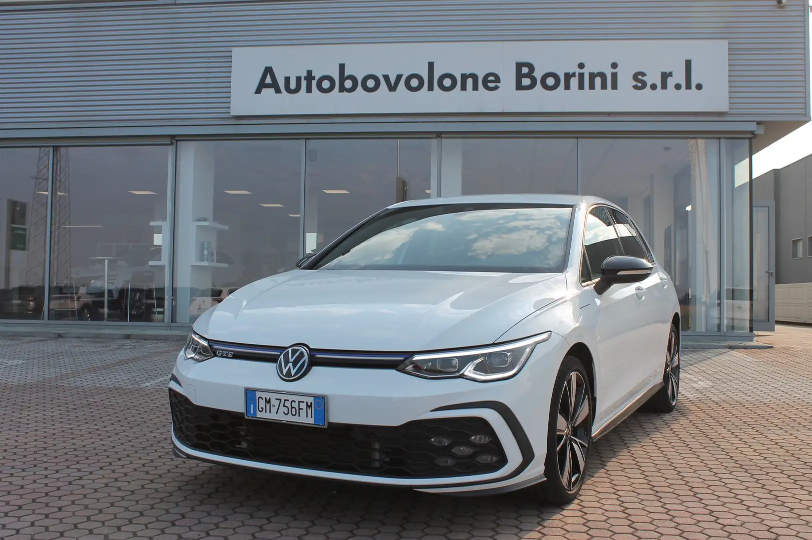 Volkswagen Golf GTE 1.4 Plug-in Hybrid 245cv Білий - 1