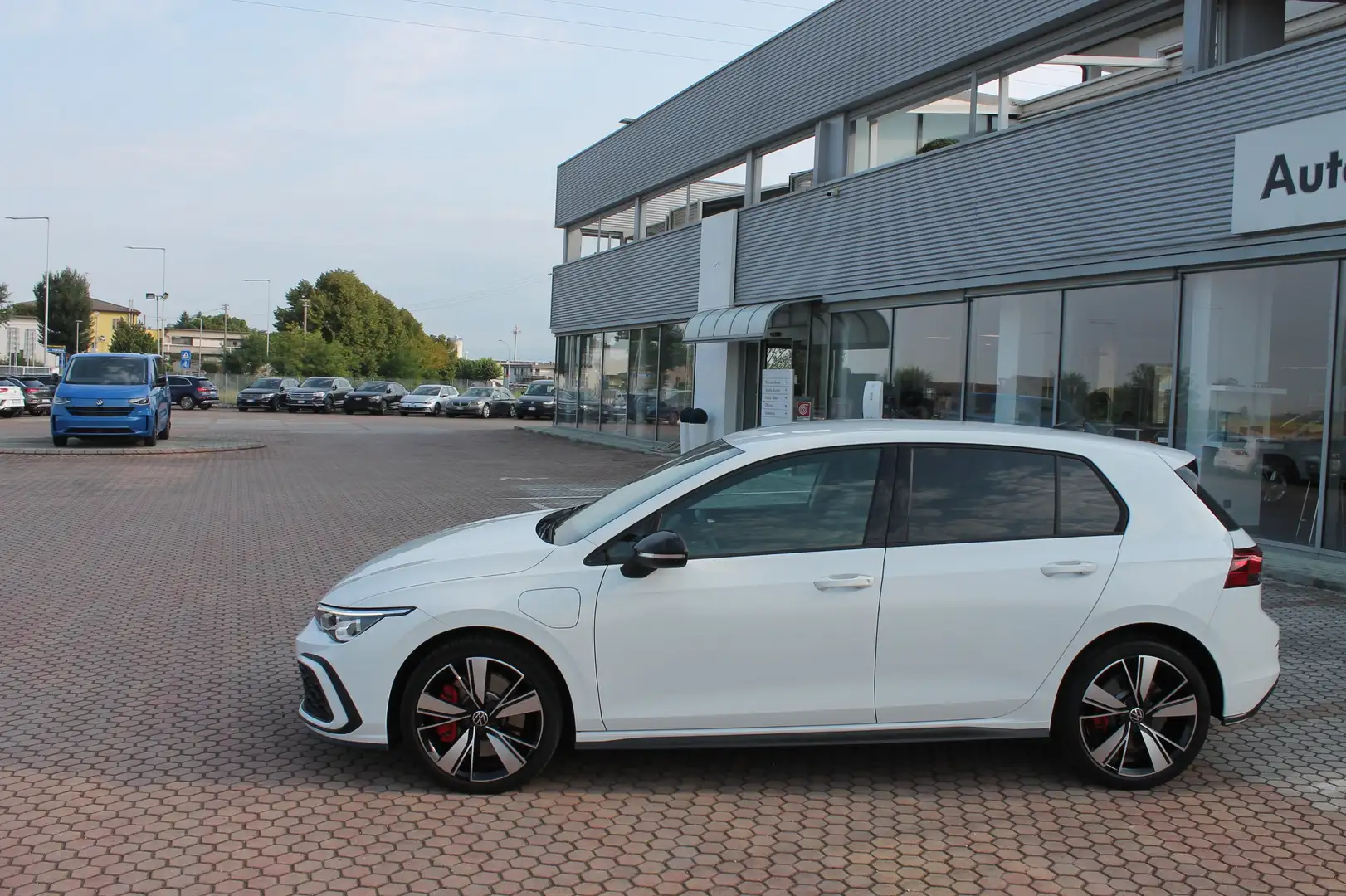 Volkswagen Golf GTE 1.4 Plug-in Hybrid 245cv Білий - 2