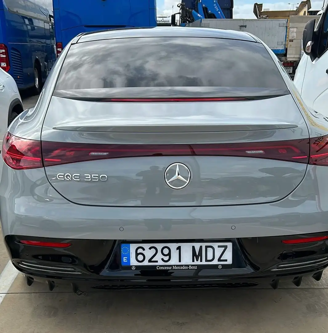 Mercedes-Benz EQA 350 EQA 350 4matic Gris - 2