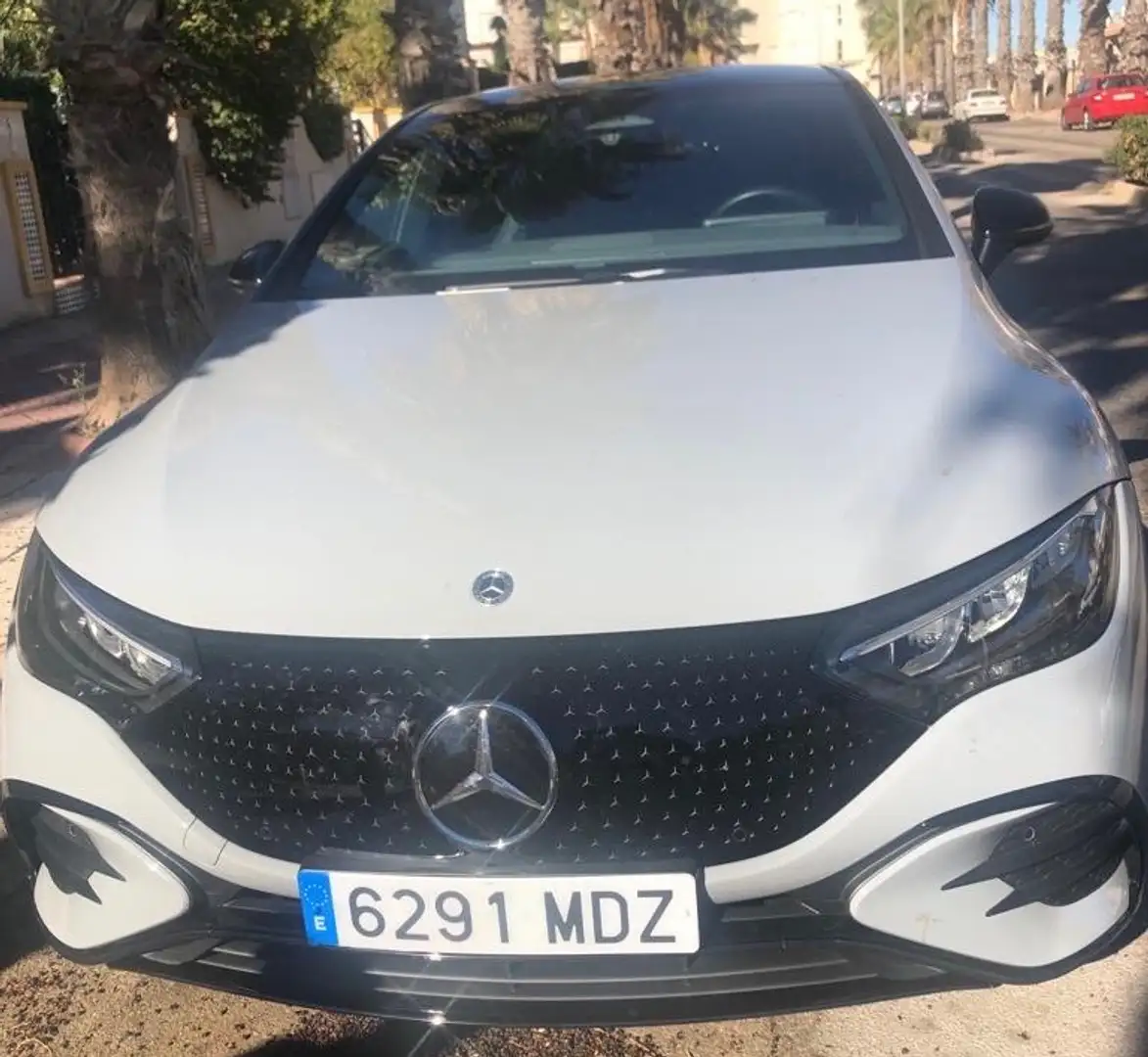 Mercedes-Benz EQA 350 EQA 350 4matic Gris - 1