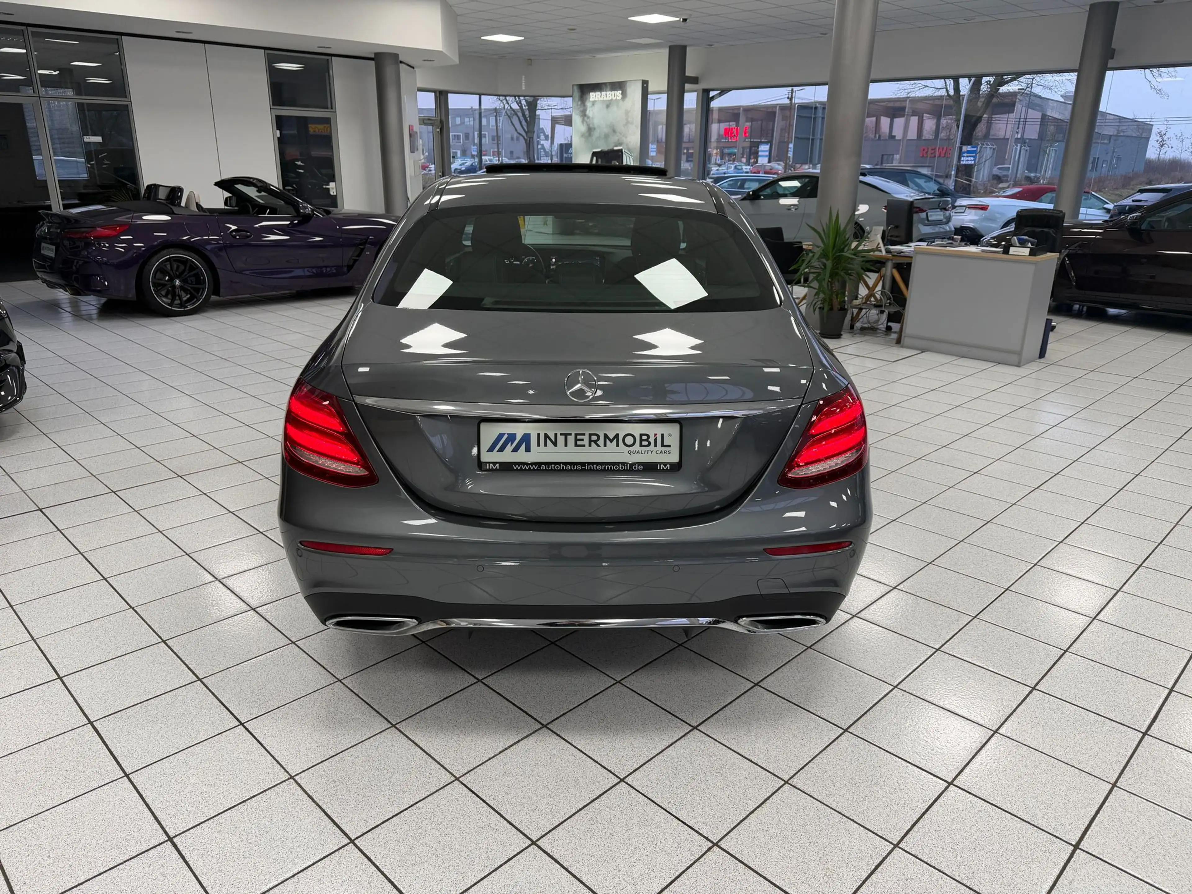 Mercedes-Benz E 400 d 4MATIC*AMG*ESD*MULTIBEAM*WIDESCREEN*360° — photo 5