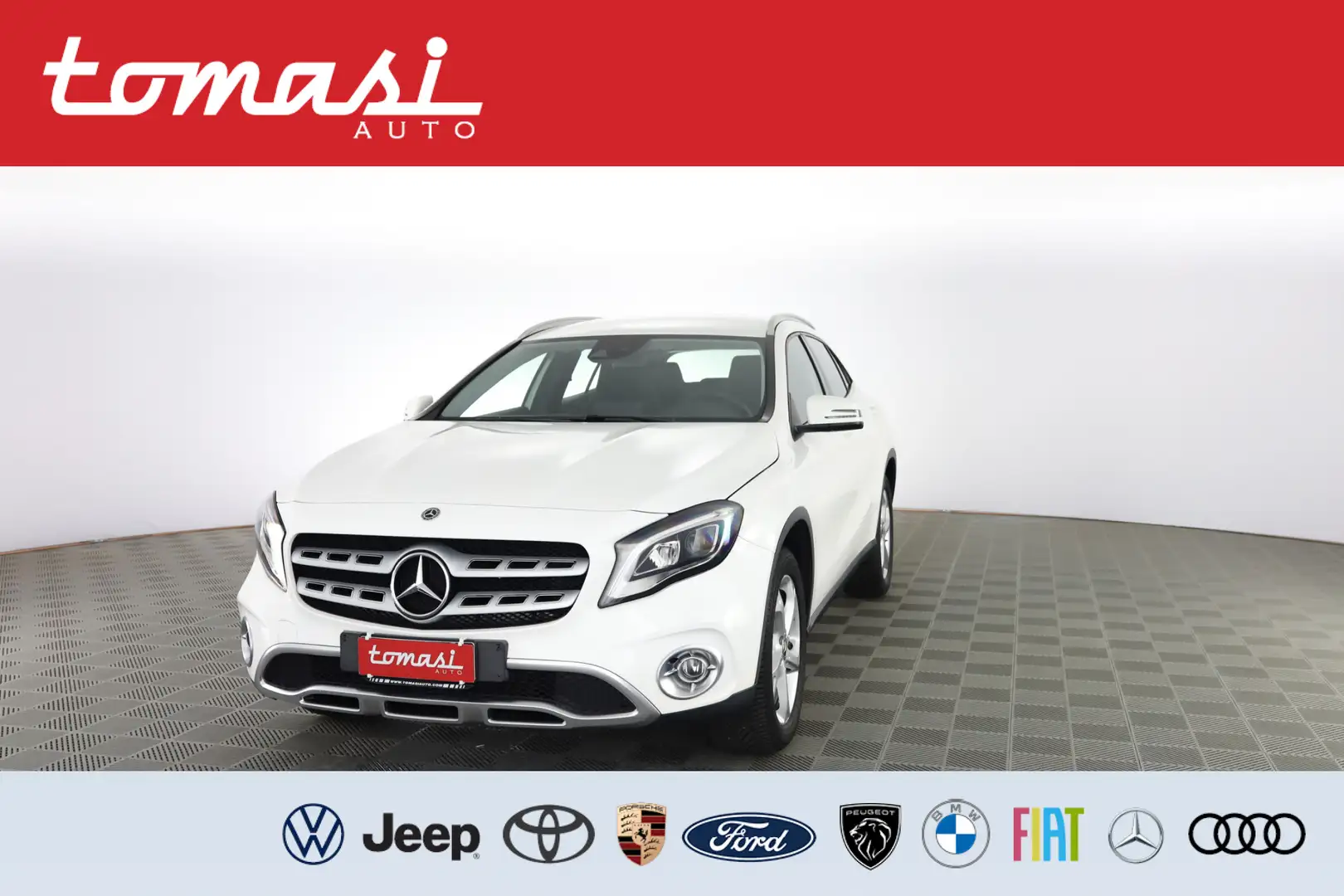 Mercedes-Benz GLA 180 GLA 180 Sport Blanc - 1
