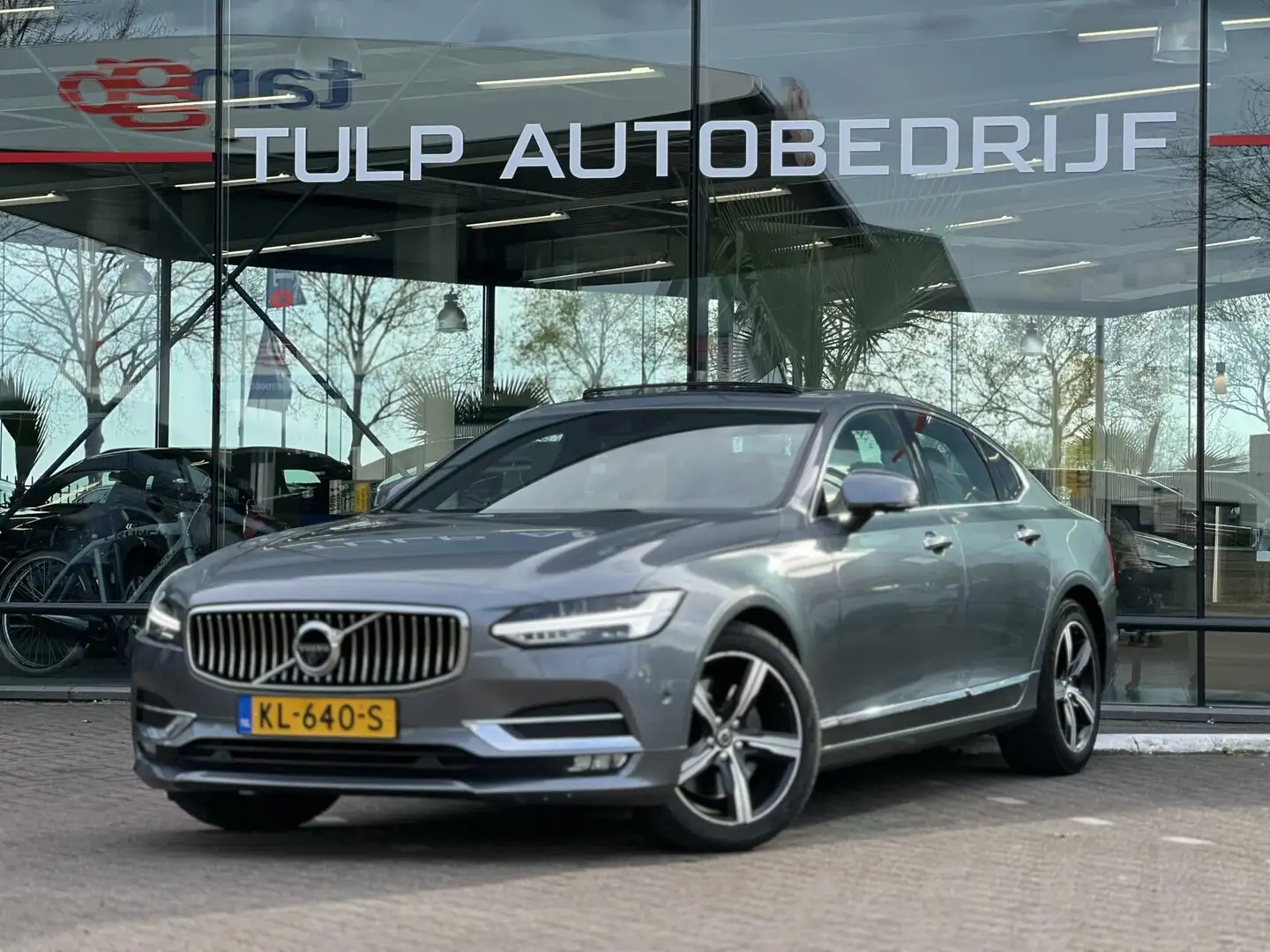 Volvo S90 2.0 T6 AWD Inscription B&W schuifdak 360 camera Gris - 1