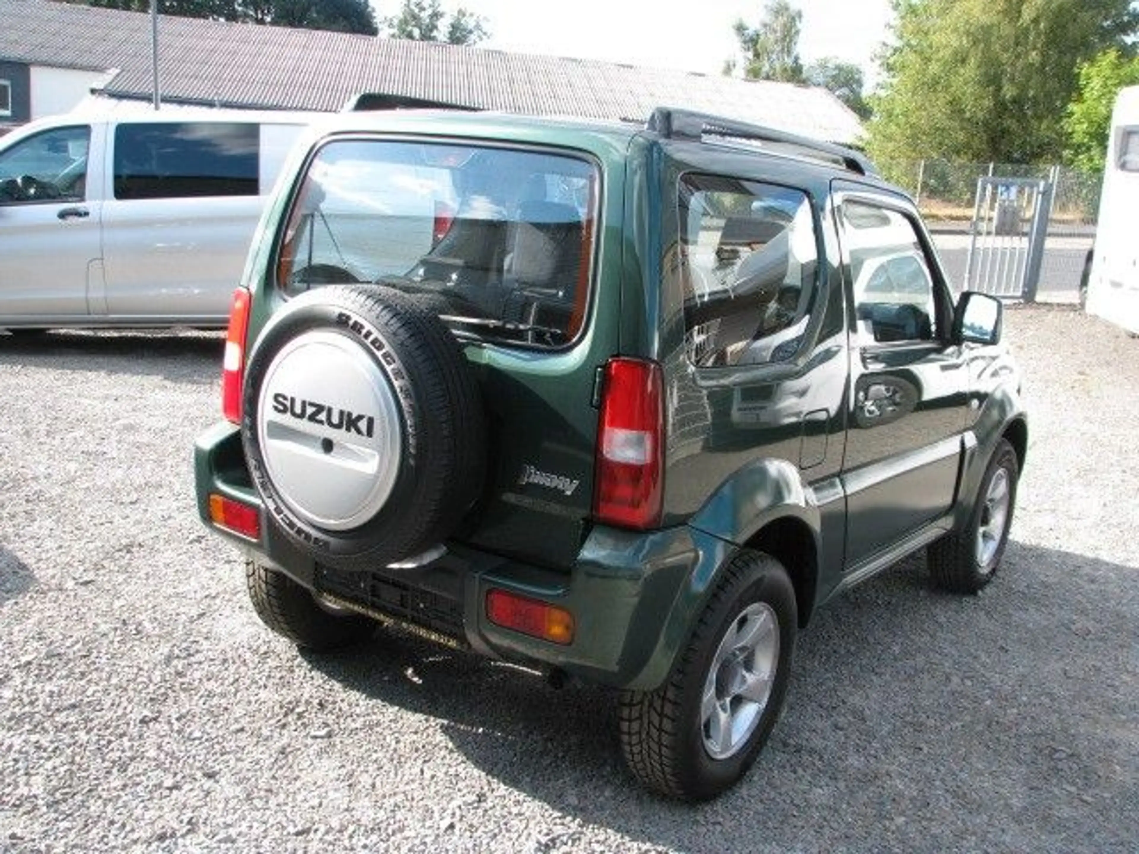 Suzuki Jimny 1.3 4WD Comfort — photo 16