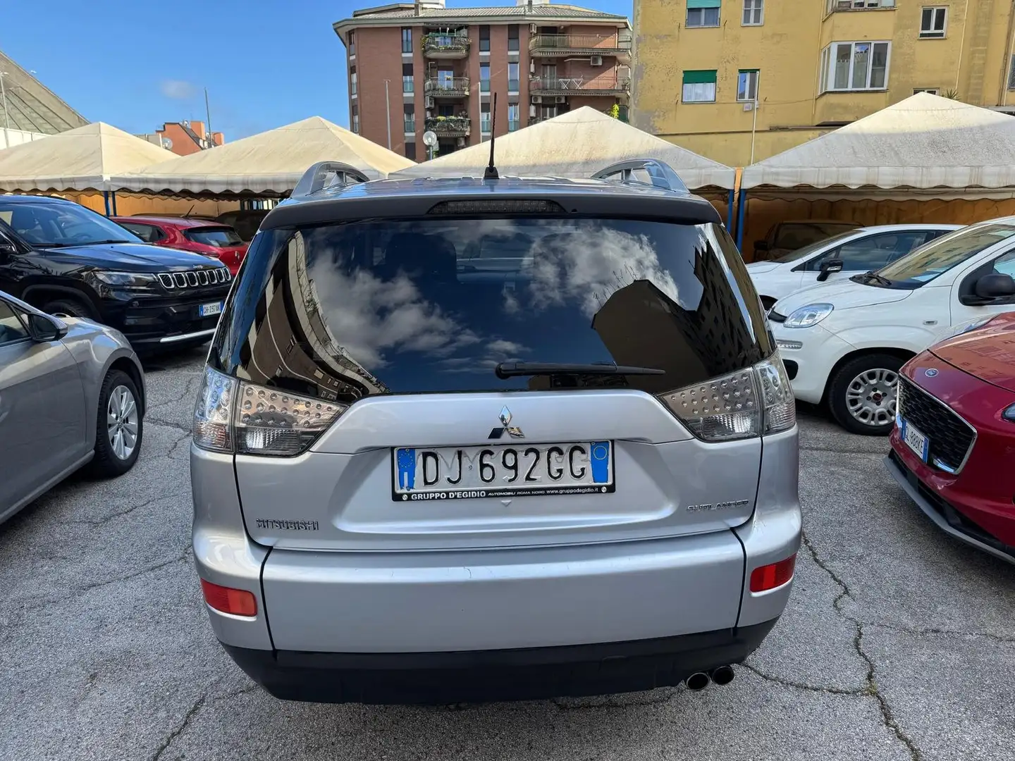 Mitsubishi Outlander Outlander 2.0 instyle 4wd Argento - 2