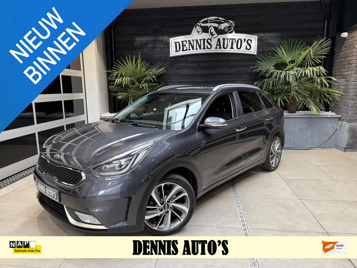 Kia Niro 1.6 GDi Hybrid Design Edition Grijs - 1