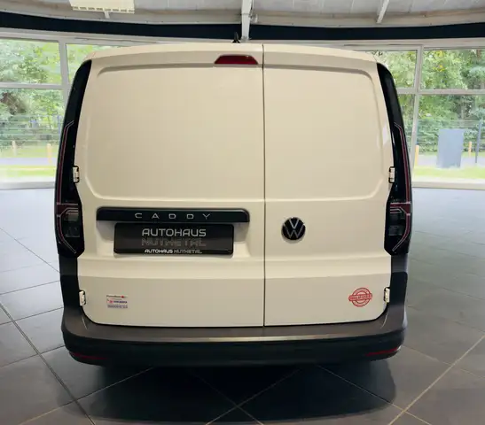 Volkswagen Caddy view 5