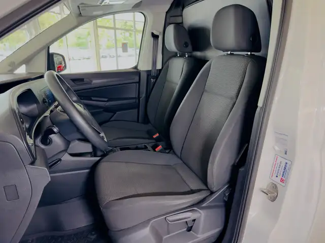 Volkswagen Caddy view 9