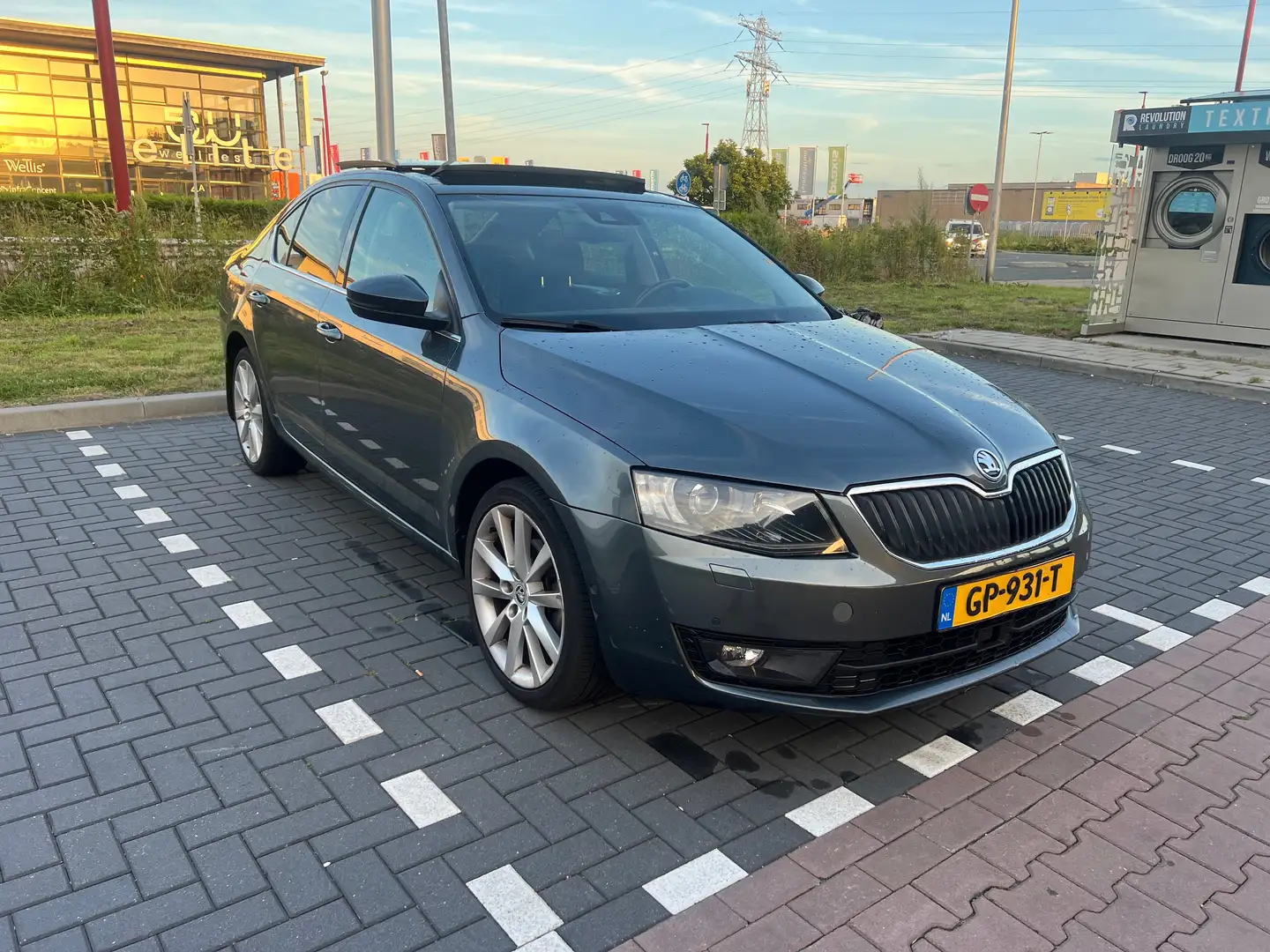 Skoda Octavia 1.4 TSI Grt Sty. Bns Grijs - 1