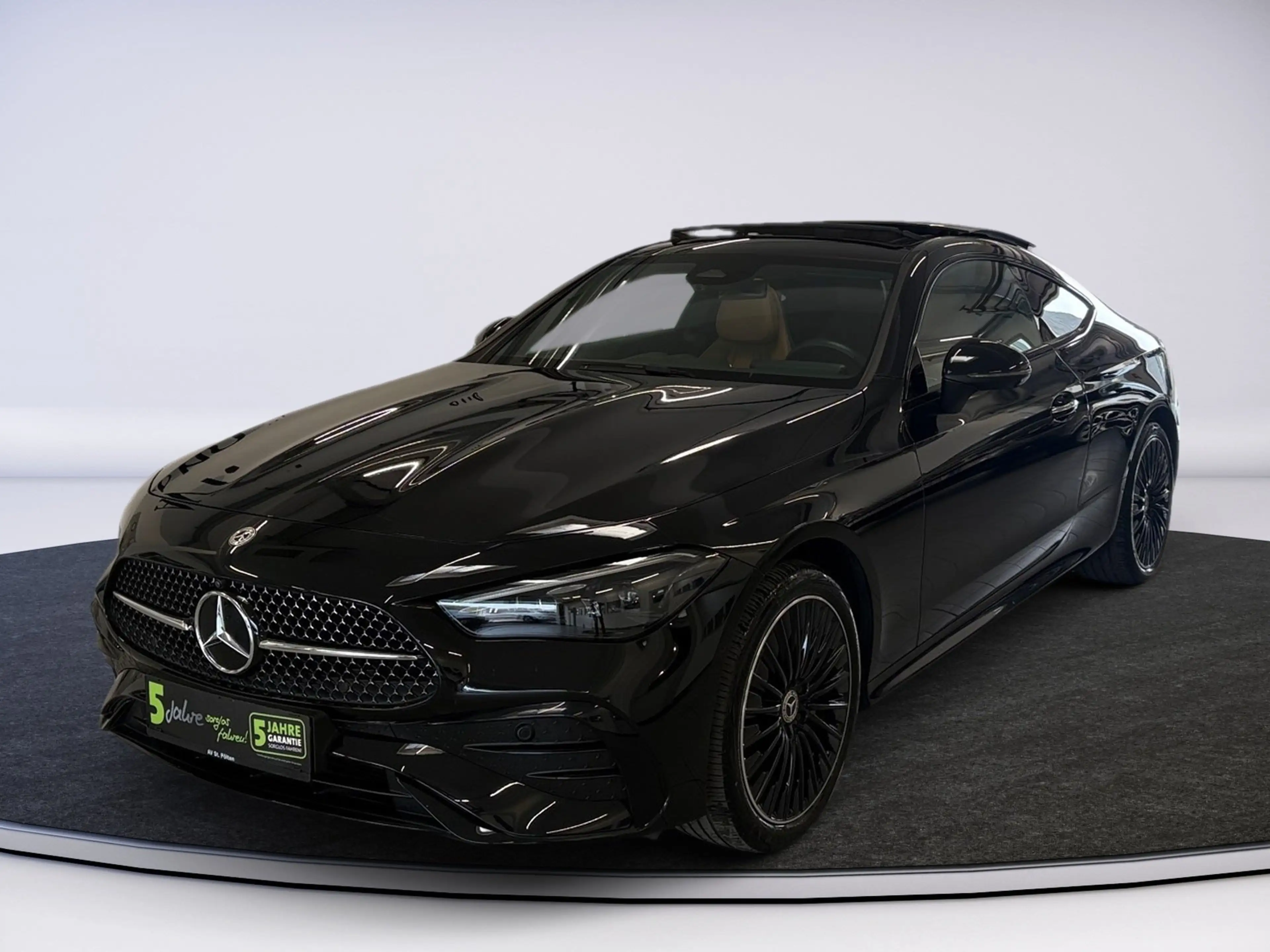 Mercedes-Benz CLE 300 e AMG PREMIUM PANO SD BURMESTER 3D — photo 3