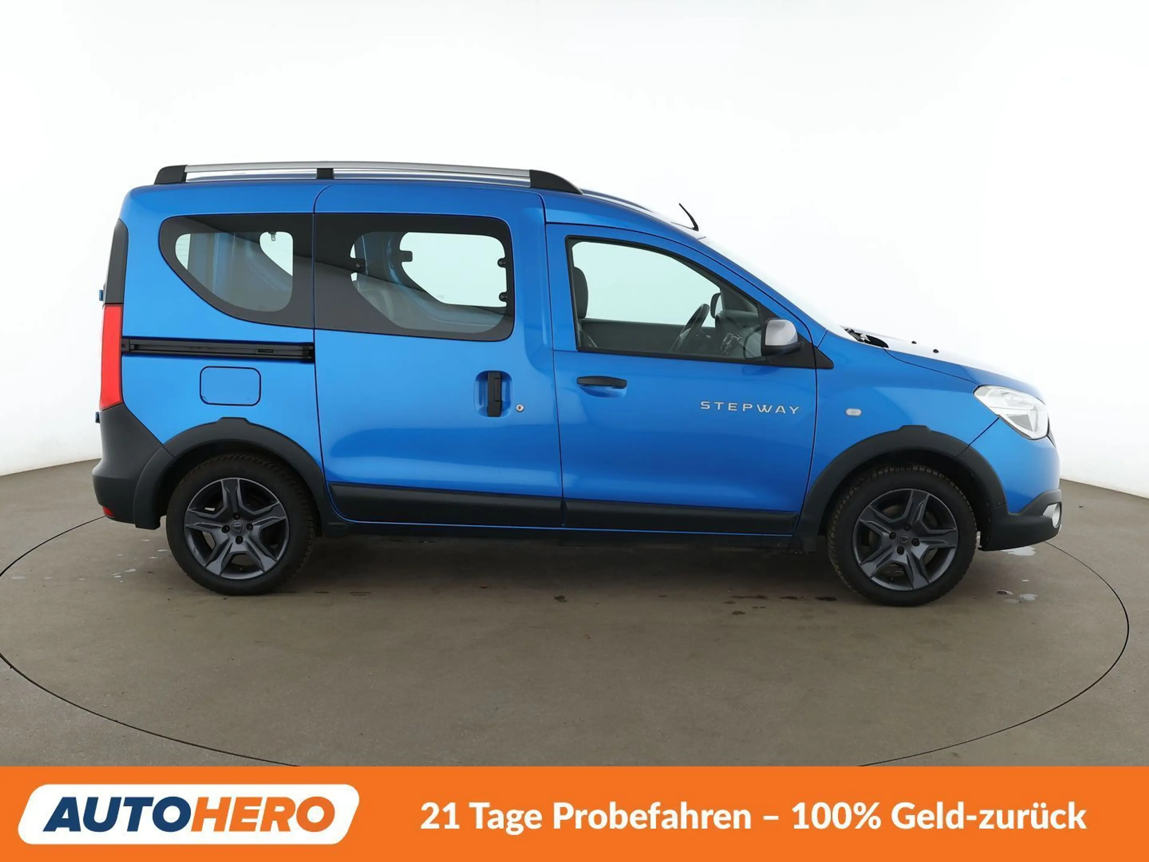 Dacia Dokker 1.2 TCe Stepway Celebration *NAVI*TEMPO*CAM*PDC* — photo 7