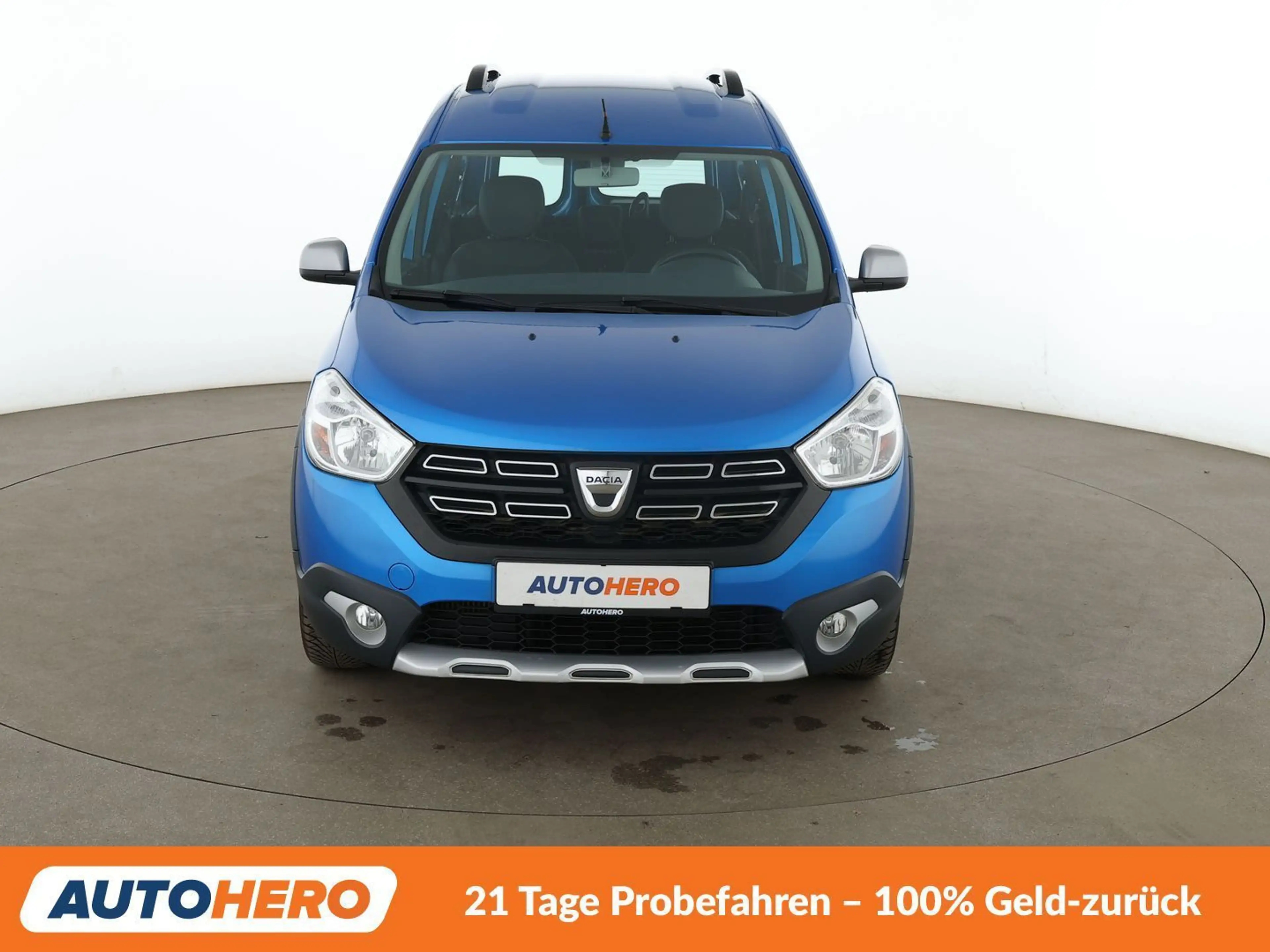 Dacia Dokker 1.2 TCe Stepway Celebration *NAVI*TEMPO*CAM*PDC* — photo 9