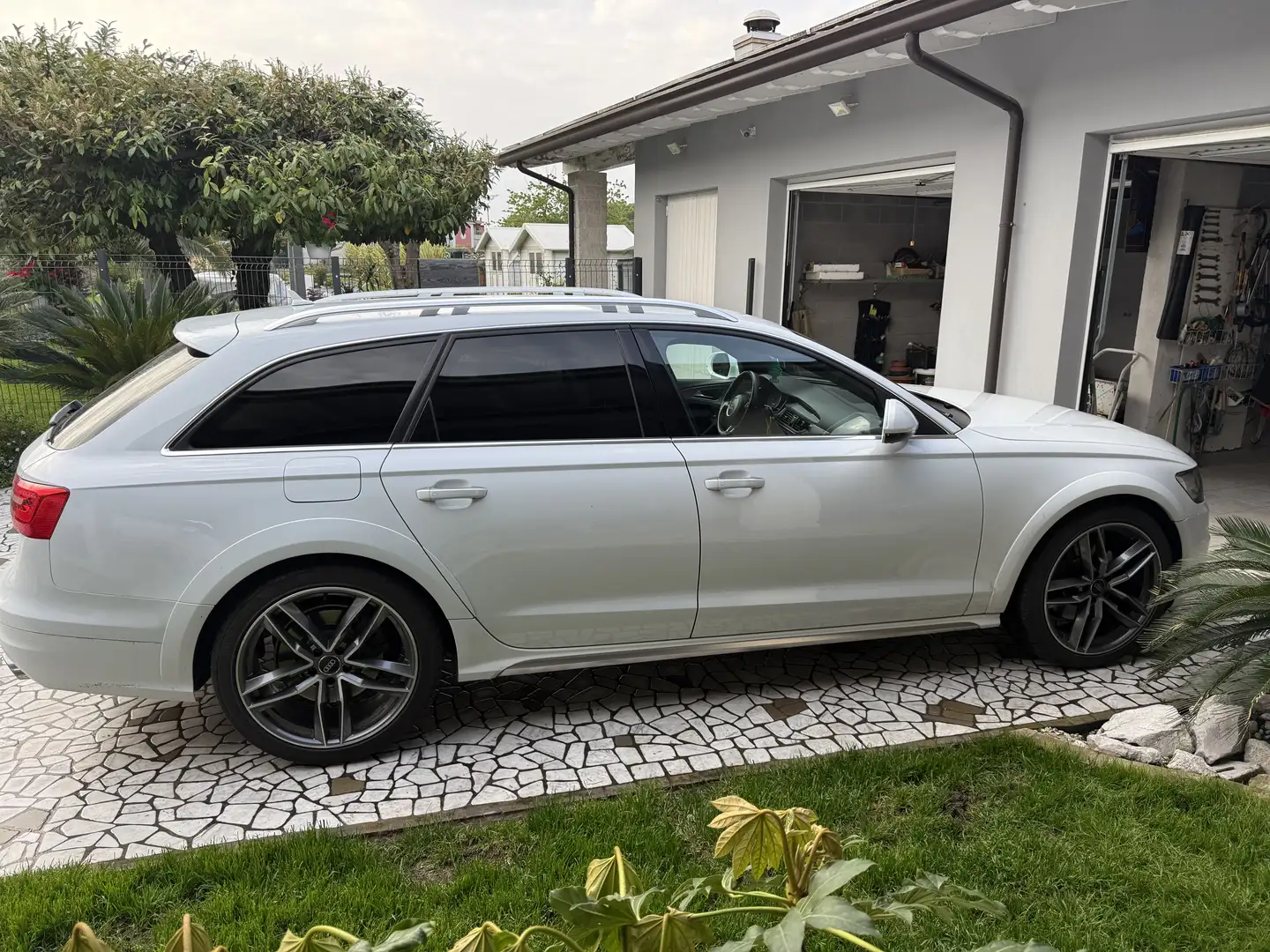 Audi A6 allroad 3.0 tdi 245cv s-tronic - 1
