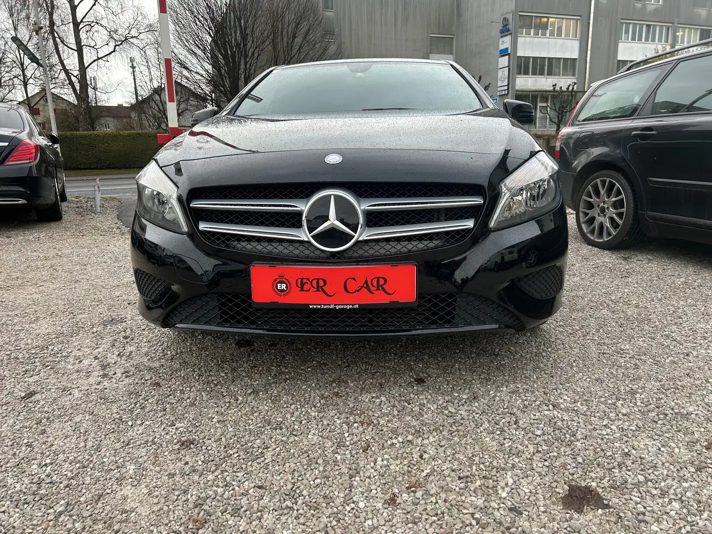 Mercedes-Benz A 180 A 180 CDI / d BlueEfficiency Schwarz - 2