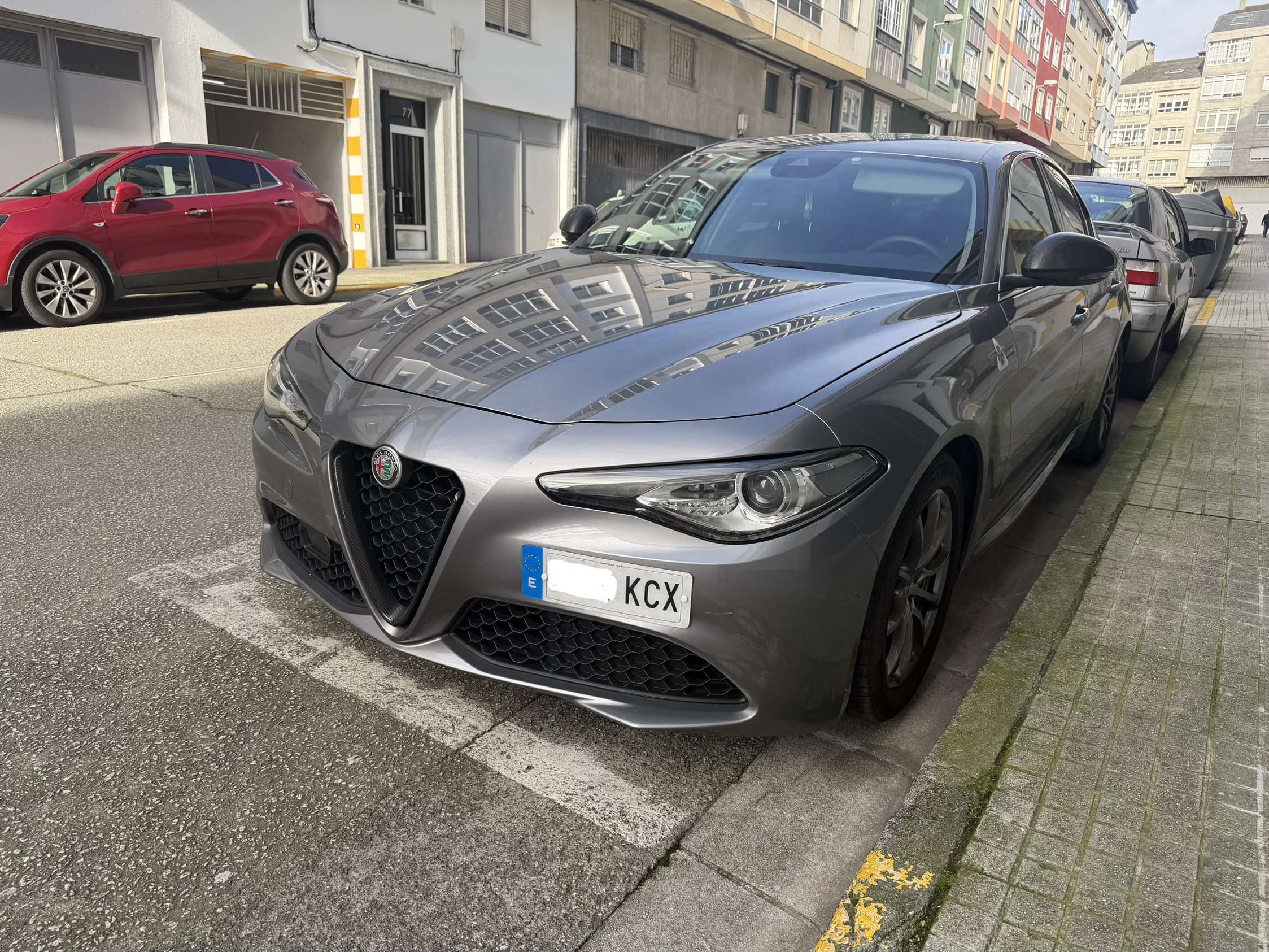 Alfa Romeo Giulia 2.2 Diesel Super Aut. 180 - foto 1