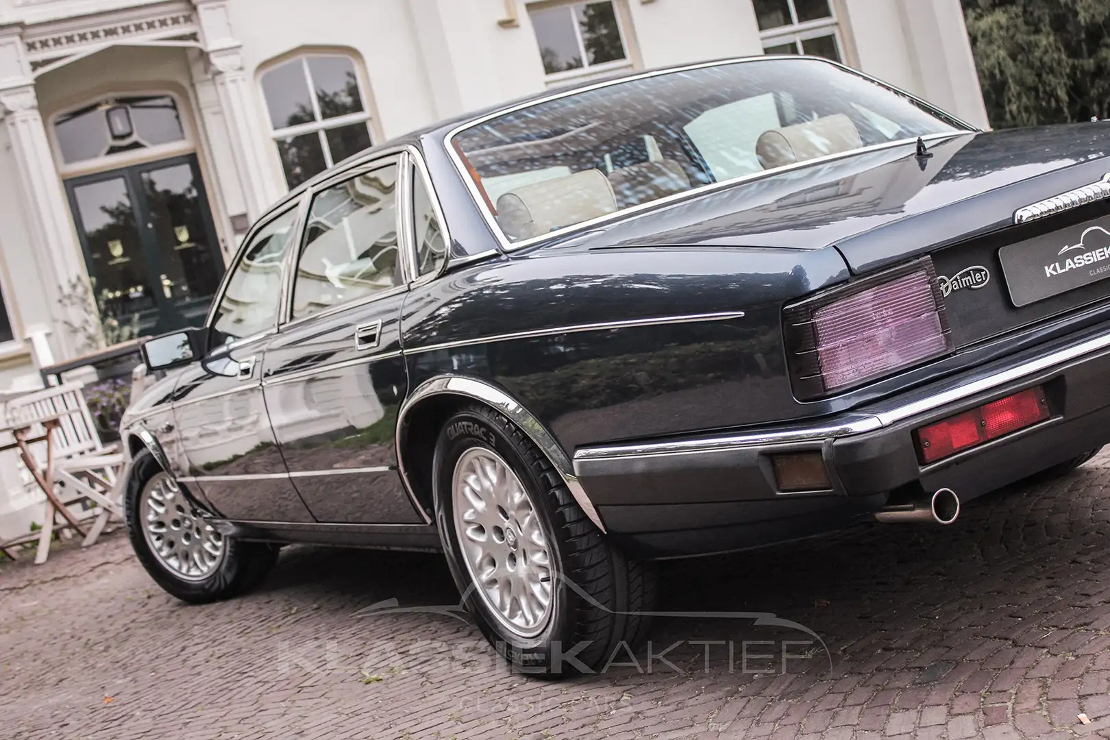 Daimler XJ 3.6 Azul - 2