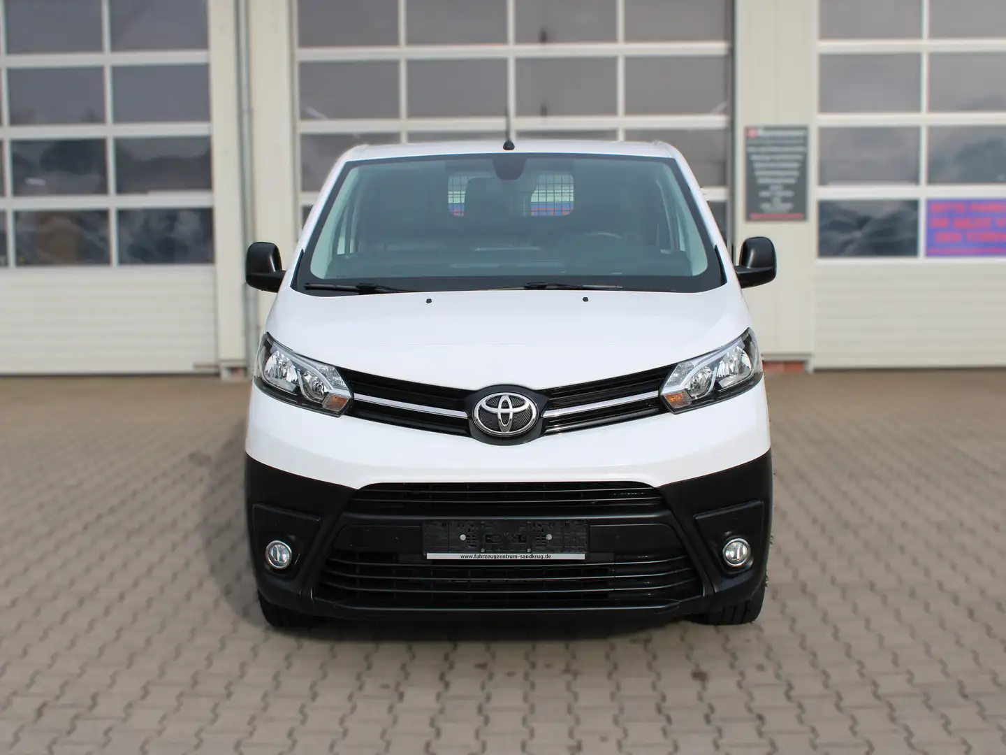 Toyota Proace L1 Kasten GLAS Comfort AHK/TEMPOMAT/KLIM/PDC Weiß - 2
