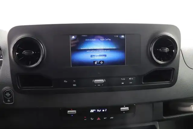 Mercedes-Benz Sprinter view 11