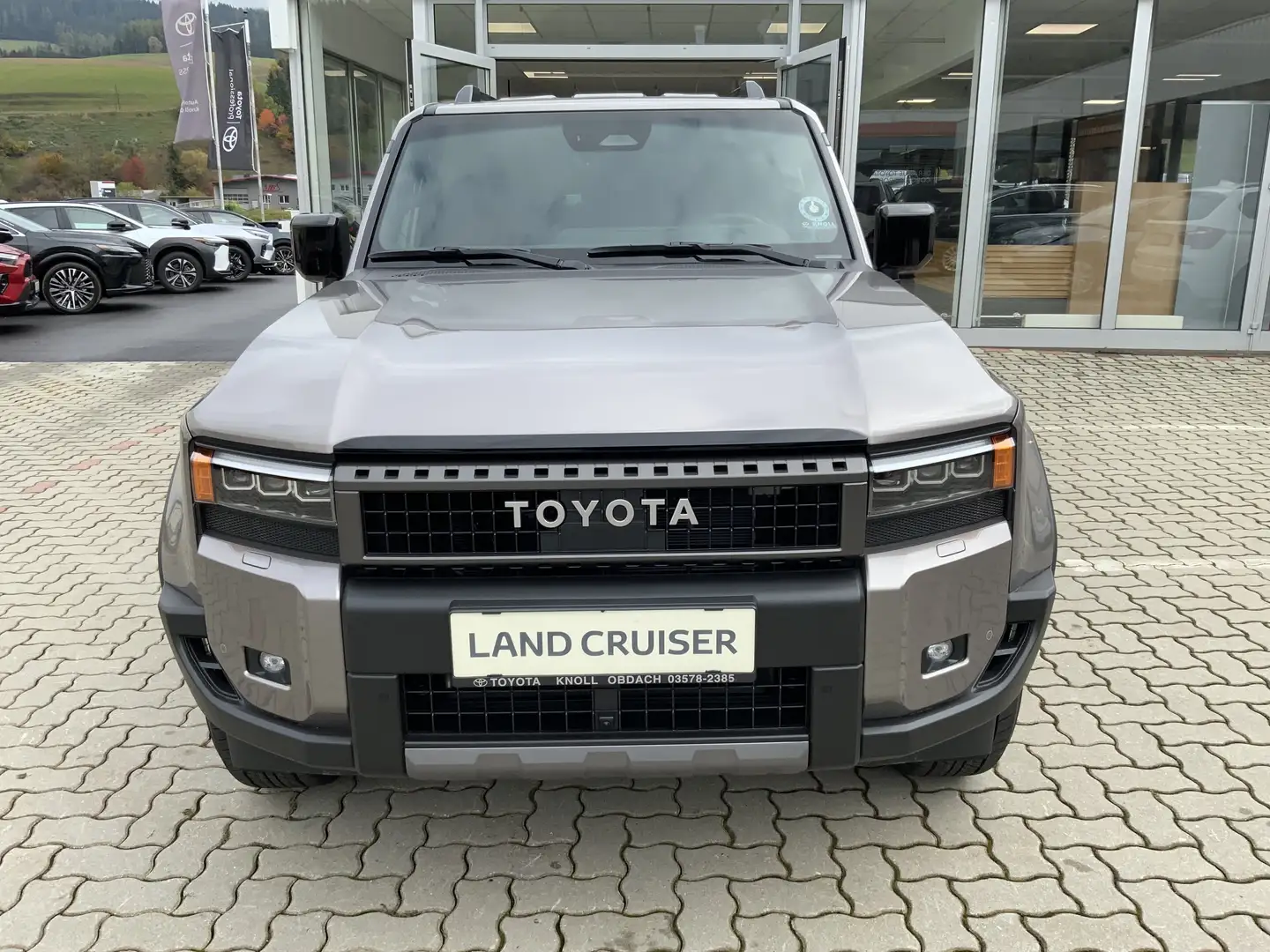 Toyota Land Cruiser 2,8 D-4D 150kW AWD Elegance Brun - 2
