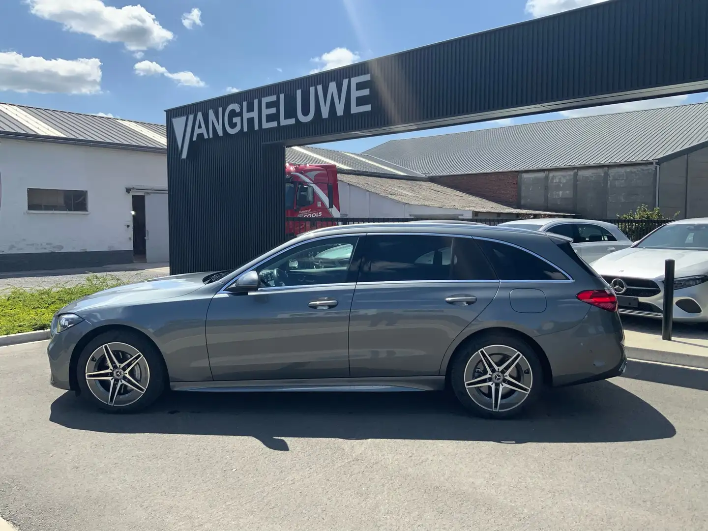 Mercedes-Benz C 300 e T 9G-TRONIC AMG Line Advanced Gris - 1