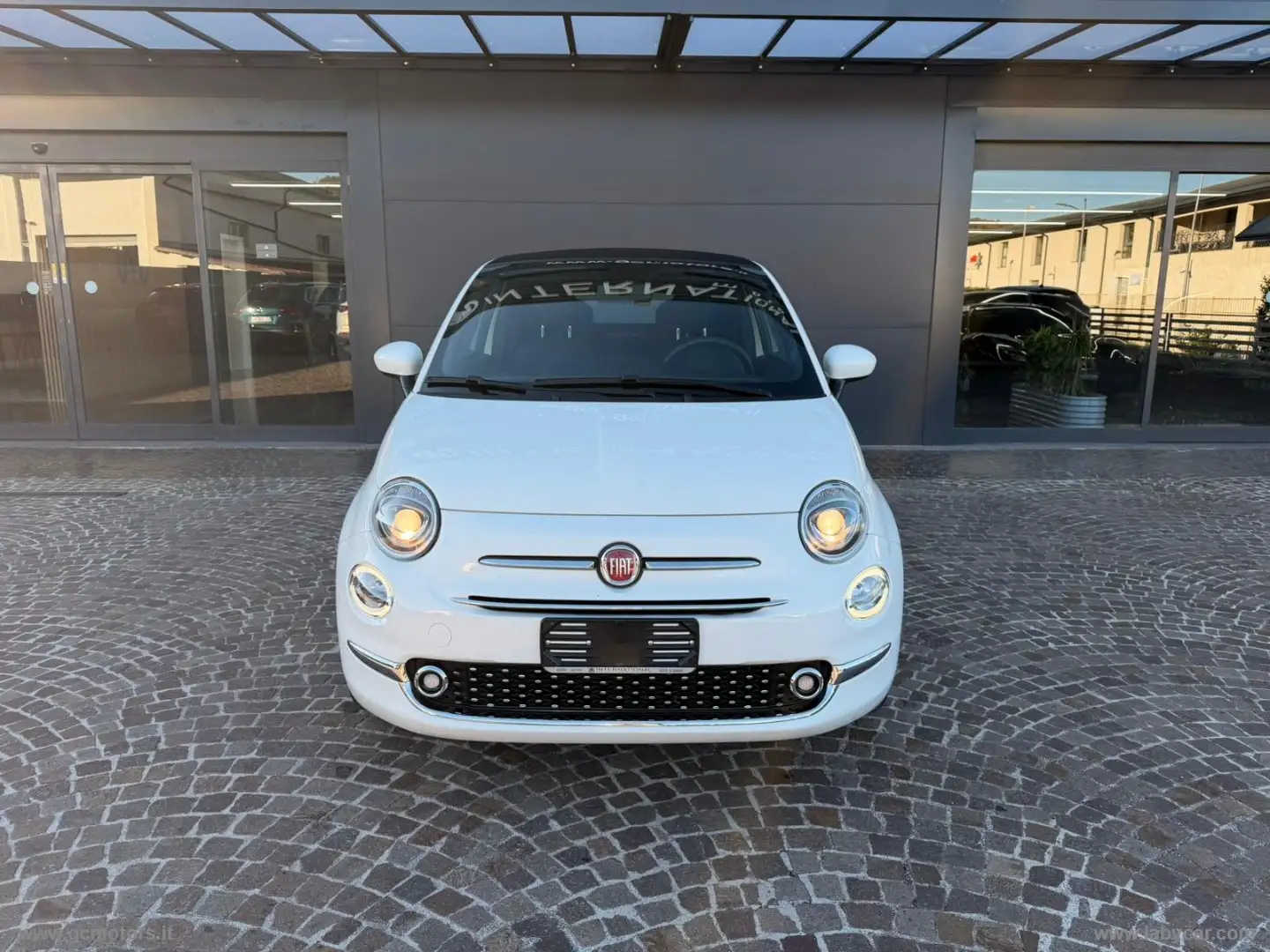 Fiat 500 C 1.0 Hybrid Dolcevita Bianco - 2