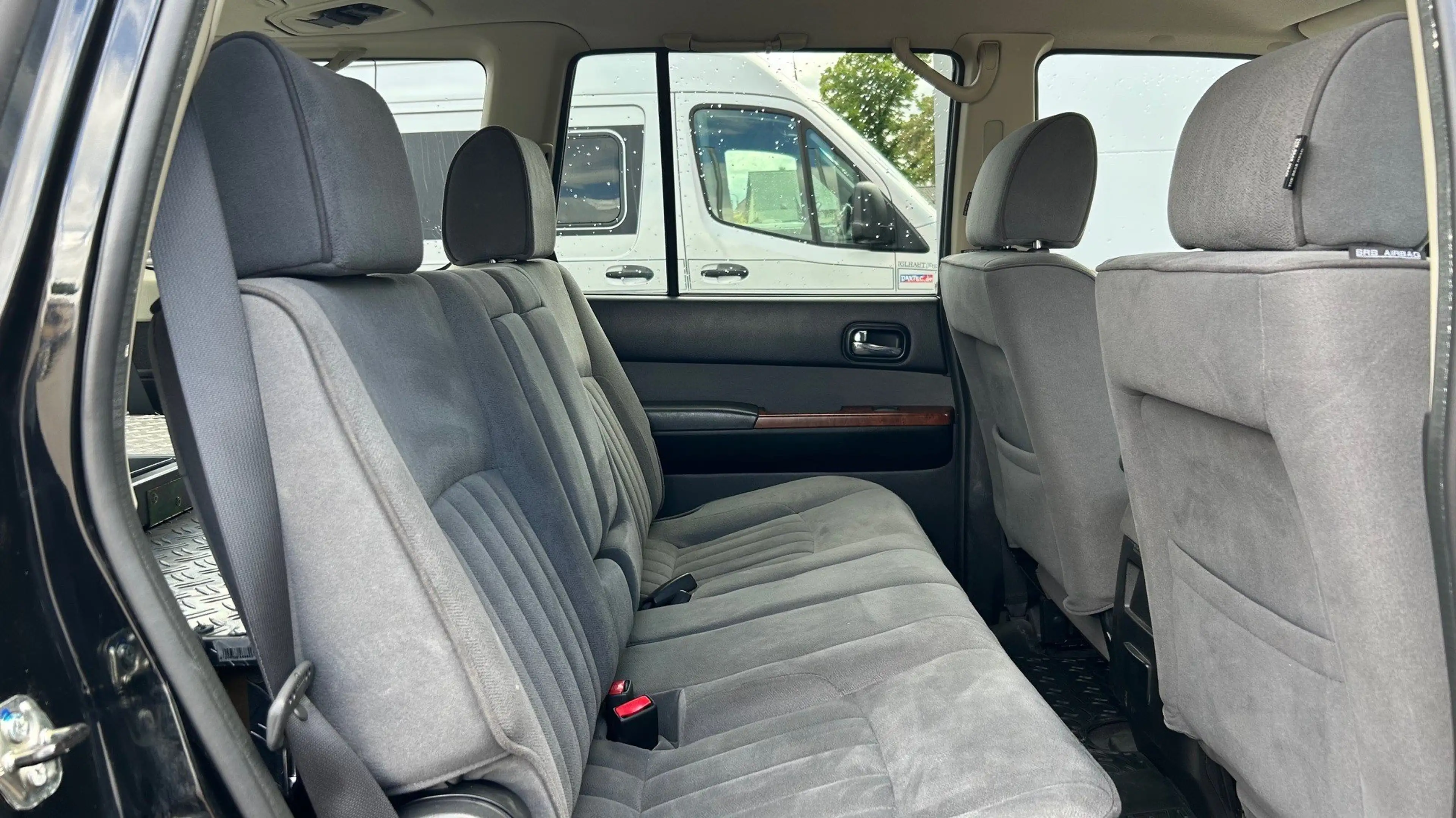 Nissan Patrol — photo 13