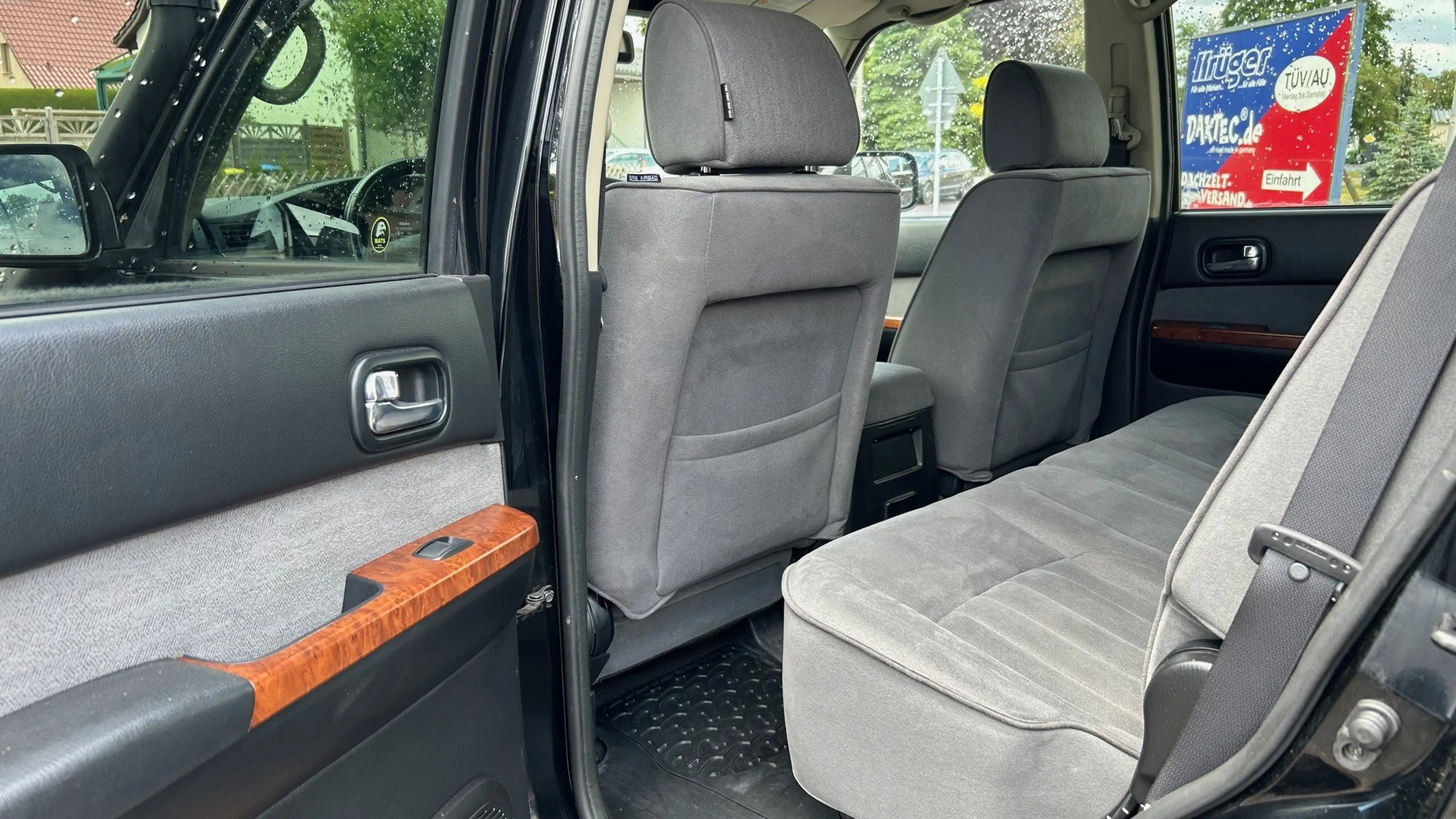 Nissan Patrol — photo 14