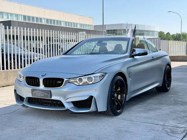 BMW M4 Cabrio 3.0 dkg
