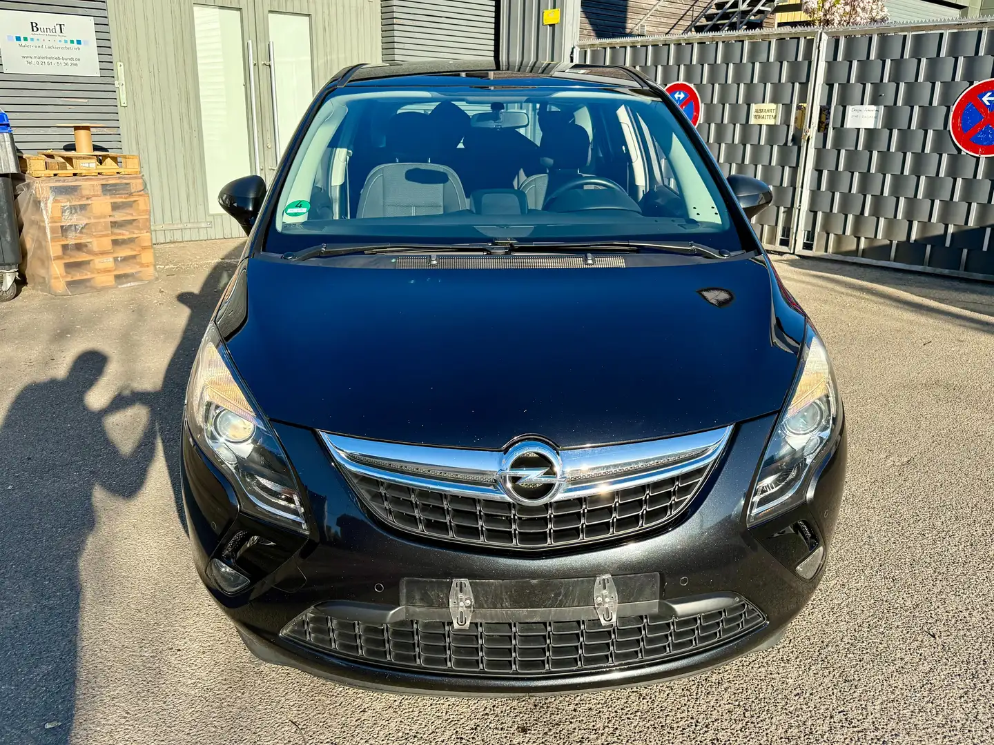 Opel Zafira Tourer C Business Edition Automatik AHK Navigation Tempom Schwarz - 2