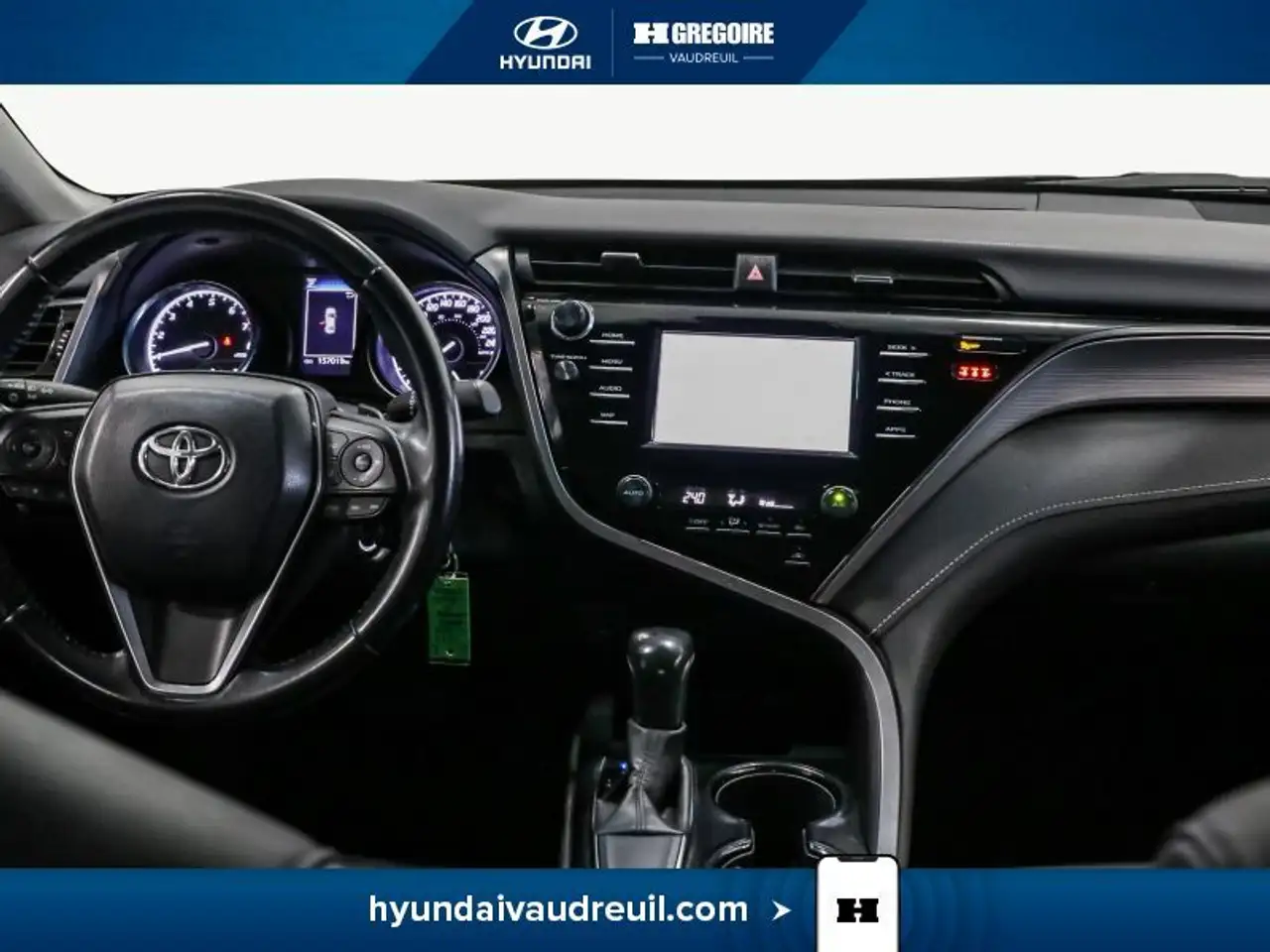 Toyota Camry снимка Toyota Camry