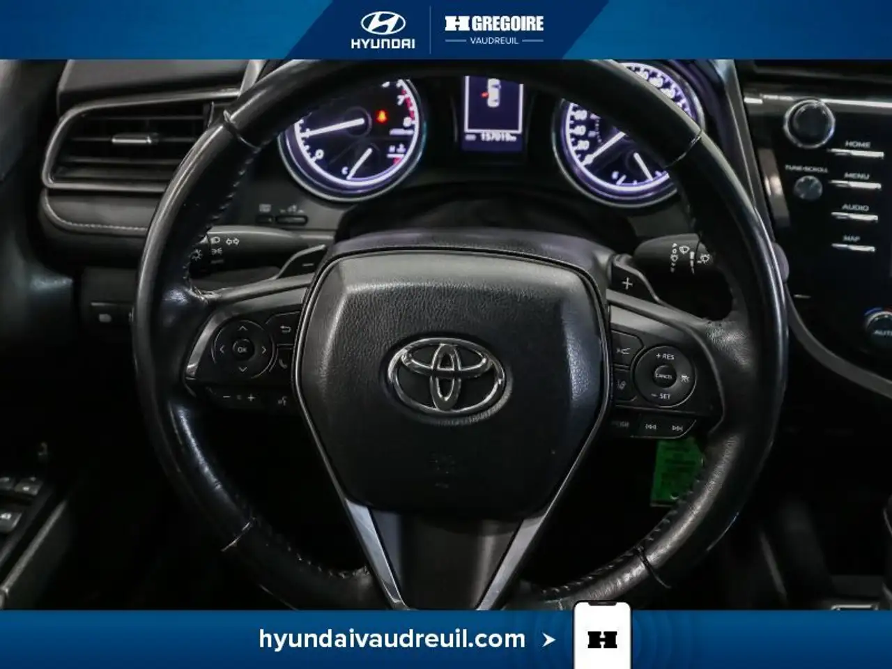 Toyota Camry снимка Toyota Camry