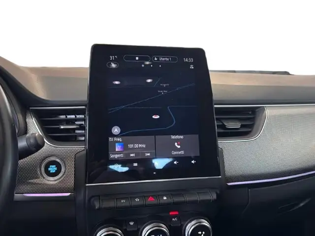 Renault Arkana view 11