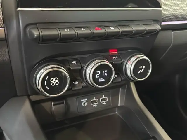 Renault Arkana view 12