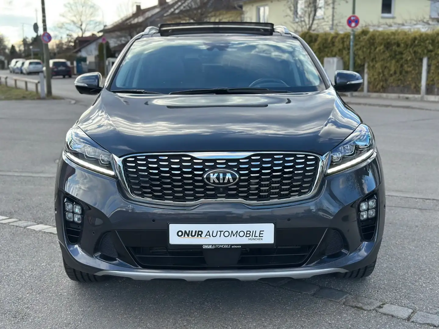 Kia Sorento GT-Line 4WD Navi Pano HuD Leder 7-Sitze Grau - 2