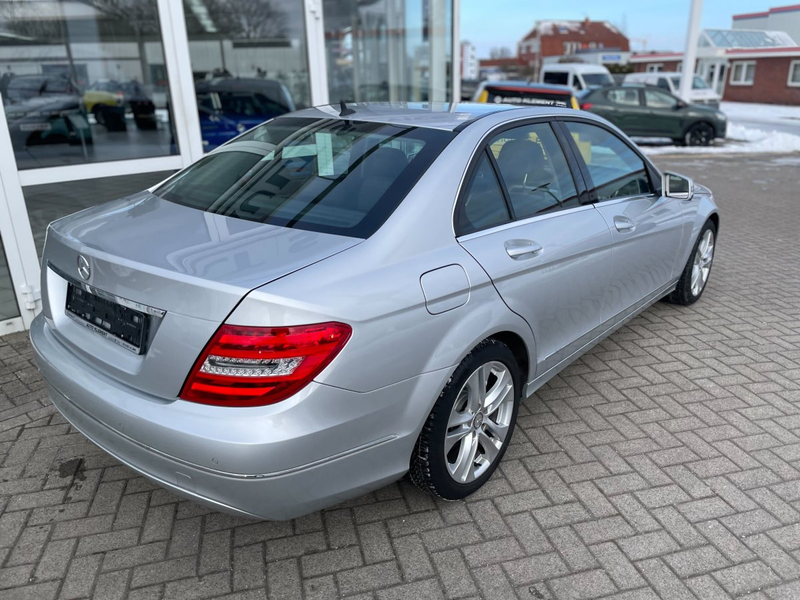 Mercedes-Benz C 180 CGI Avantgarde Automatik, Sitzheizung, Glasschiebe — photo 7