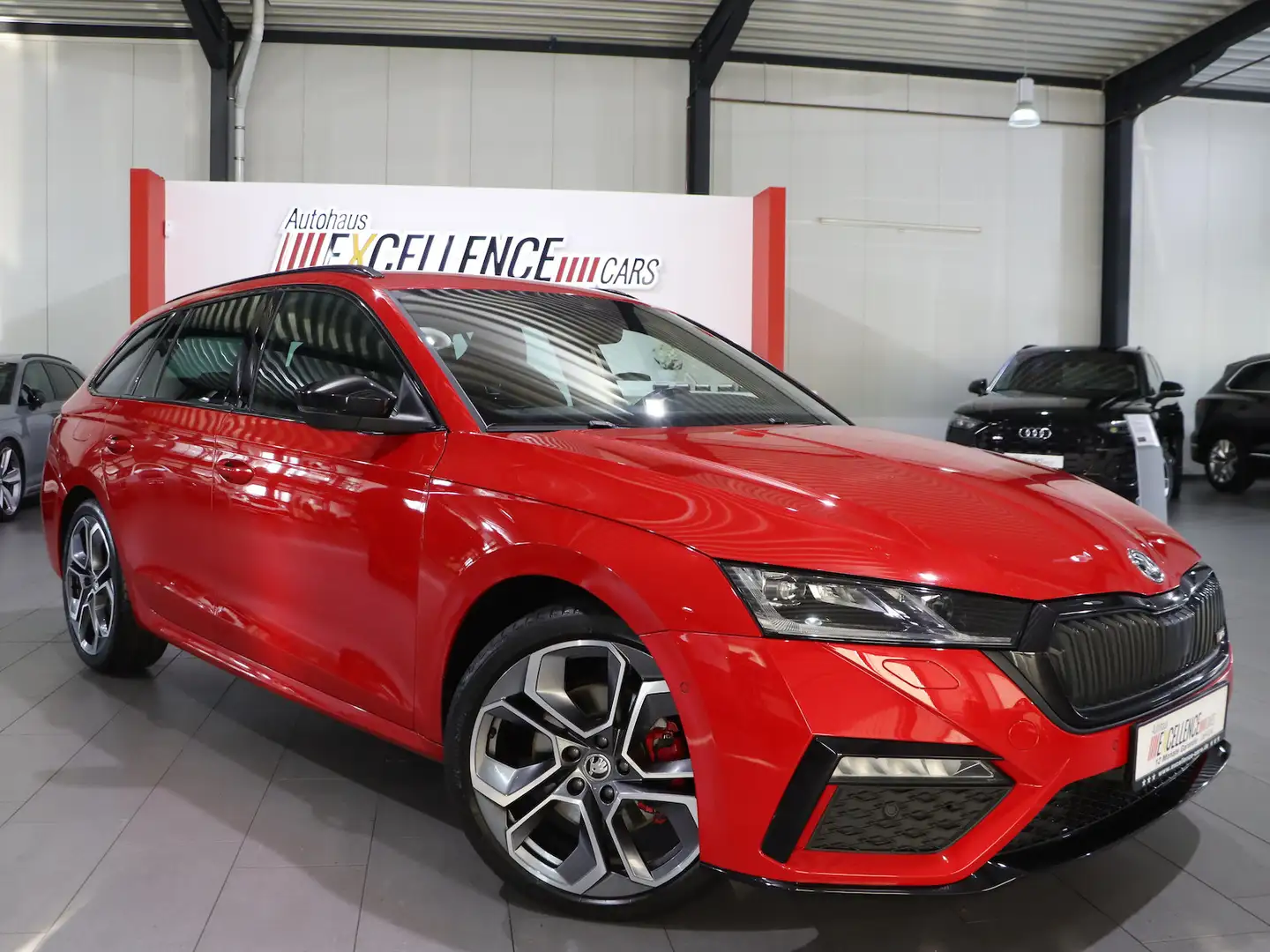 Skoda Octavia Combi 2.0 TDI DSG RS-SPORT BLACK / SCHÖN Rot - 2